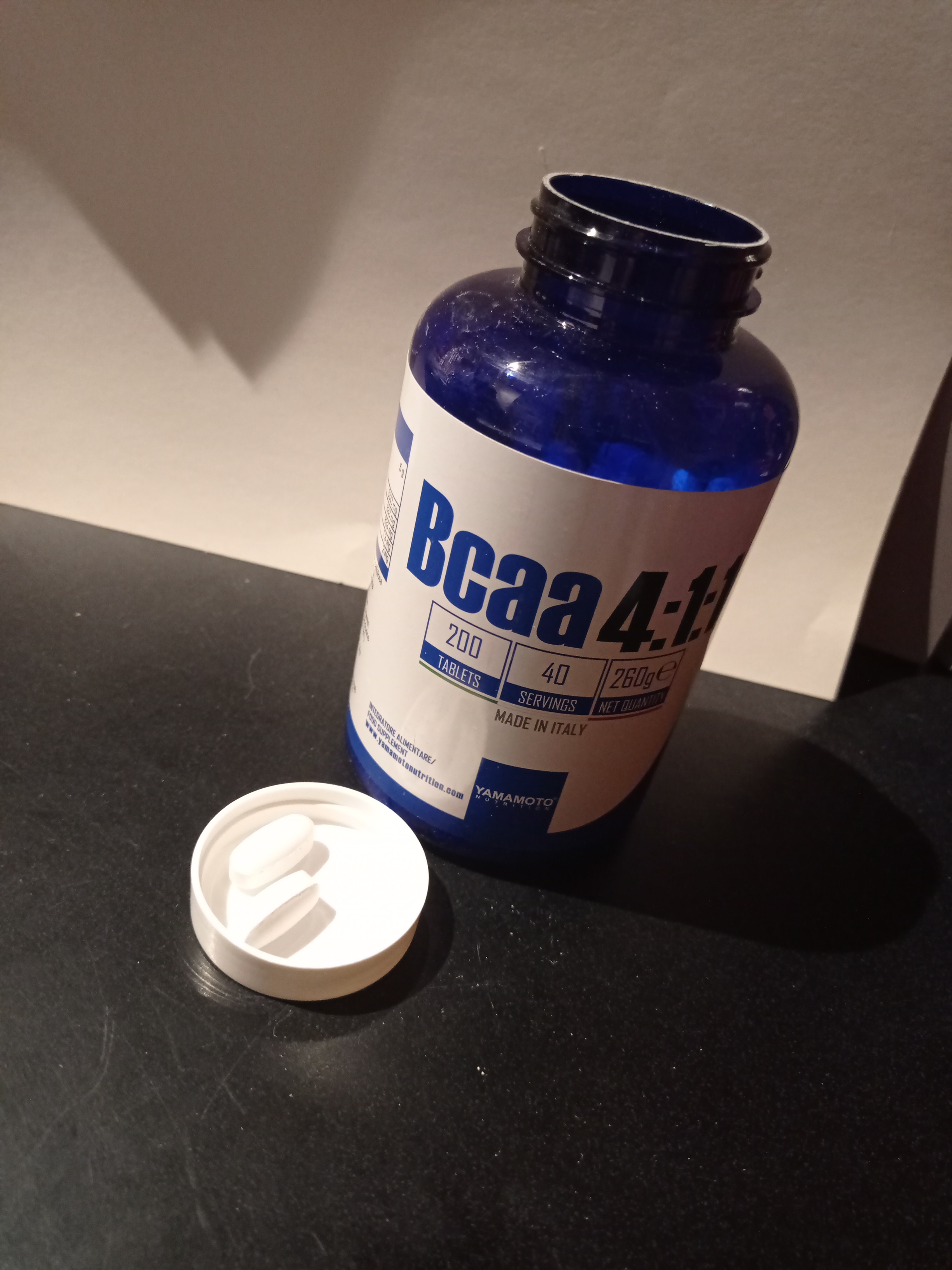 YAMAMOTO Aminoacidi e BCAAs Bcaa 4:1:1 BCAA 200 compresse B1 B6