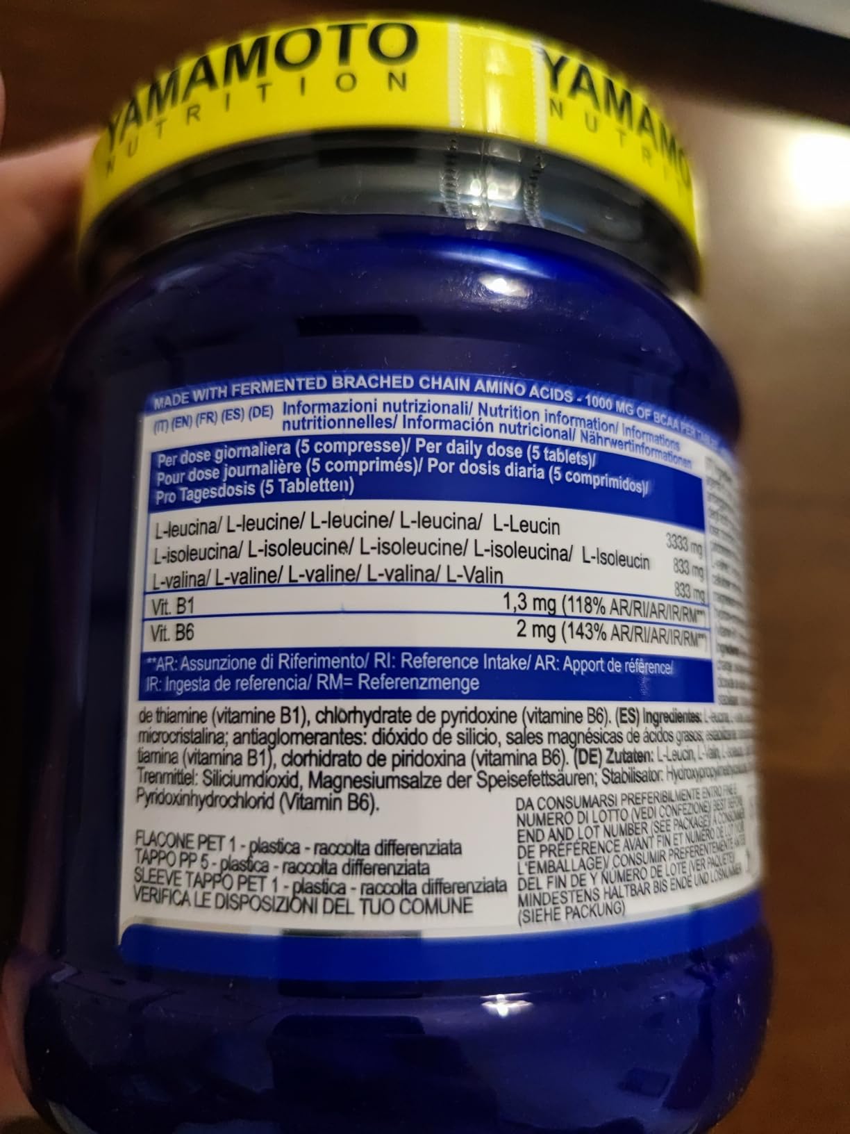 YAMAMOTO Aminoacidi e BCAAs BCAA 4:1:1 compresse 500 compresse con B1 e B6