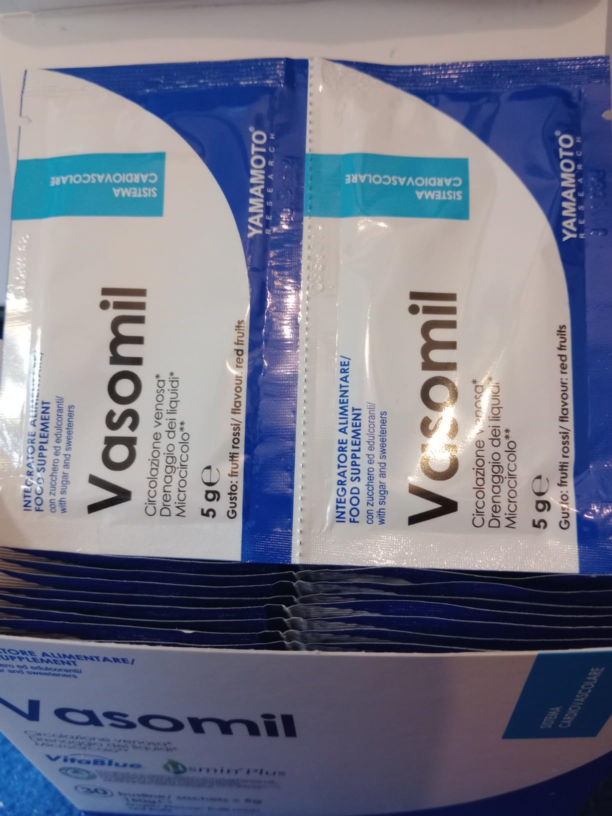 Yamamoto Omega-3 e Cuore e Circolazione Vasomil bustine 30 per microcircolo