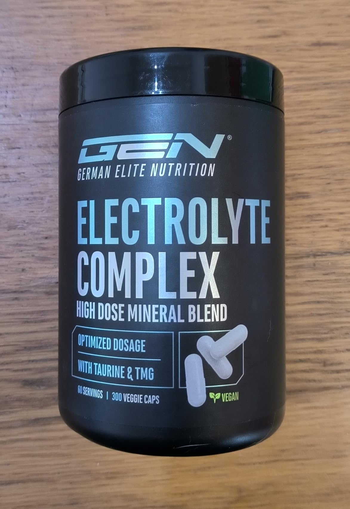 Elite Vitamins, Minerals & Hydration Complesso di Elettroliti capsule vegane 300, oltre 3600 mg