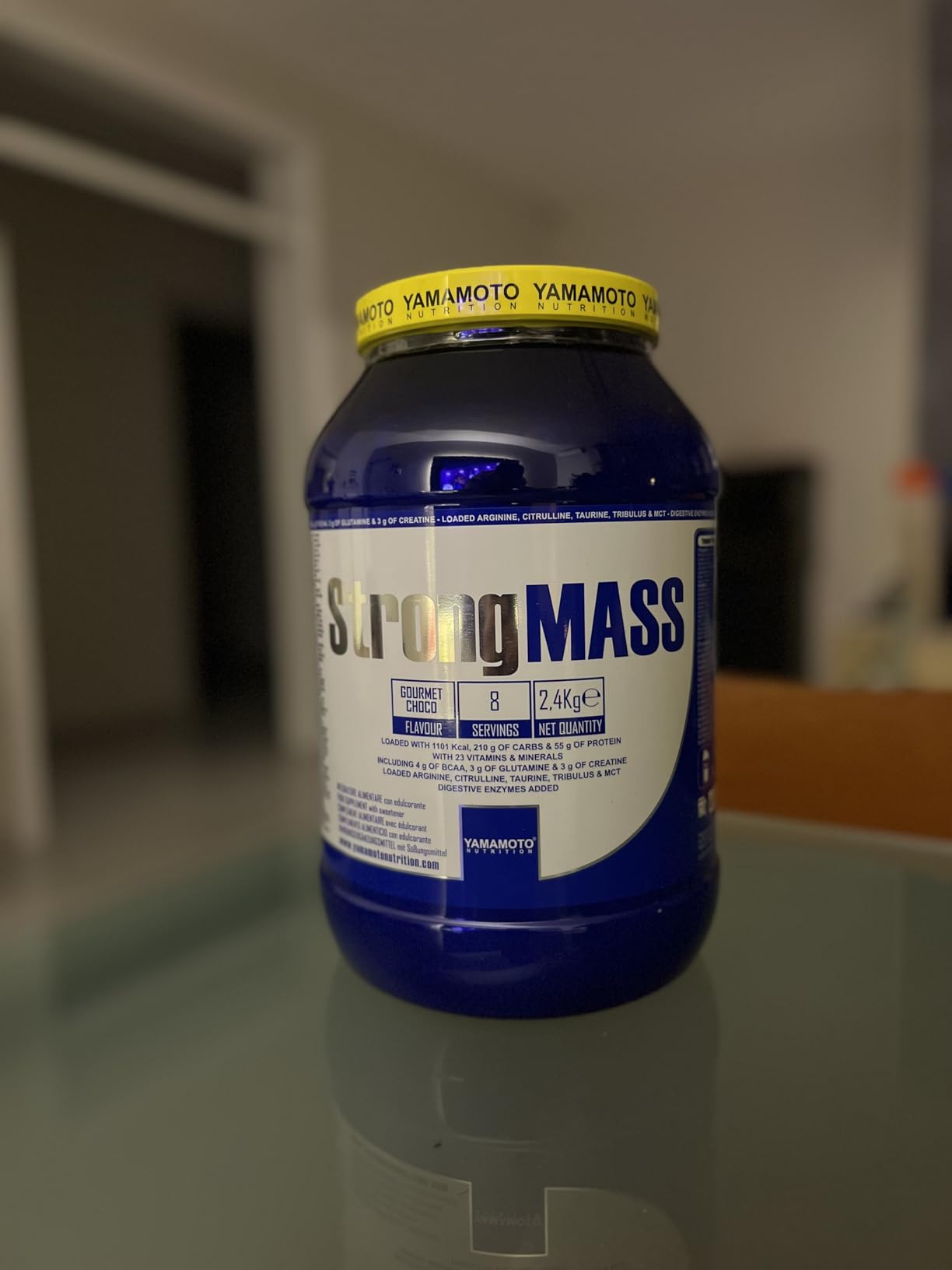 YAMAMOTO Weight Gainers StrongMASS mass gainer 2,4 kg cioccolato 1101 kcal