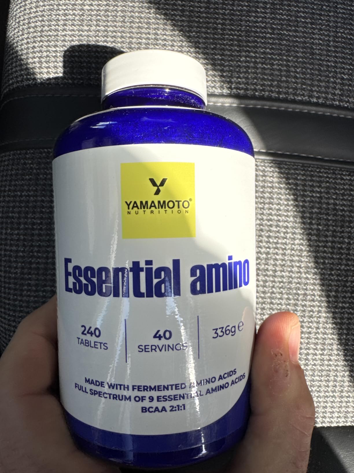 YAMAMOTO Aminoacidi e BCAAs Essential AMINO 2:1:1 compresse 240 non aromatizzate