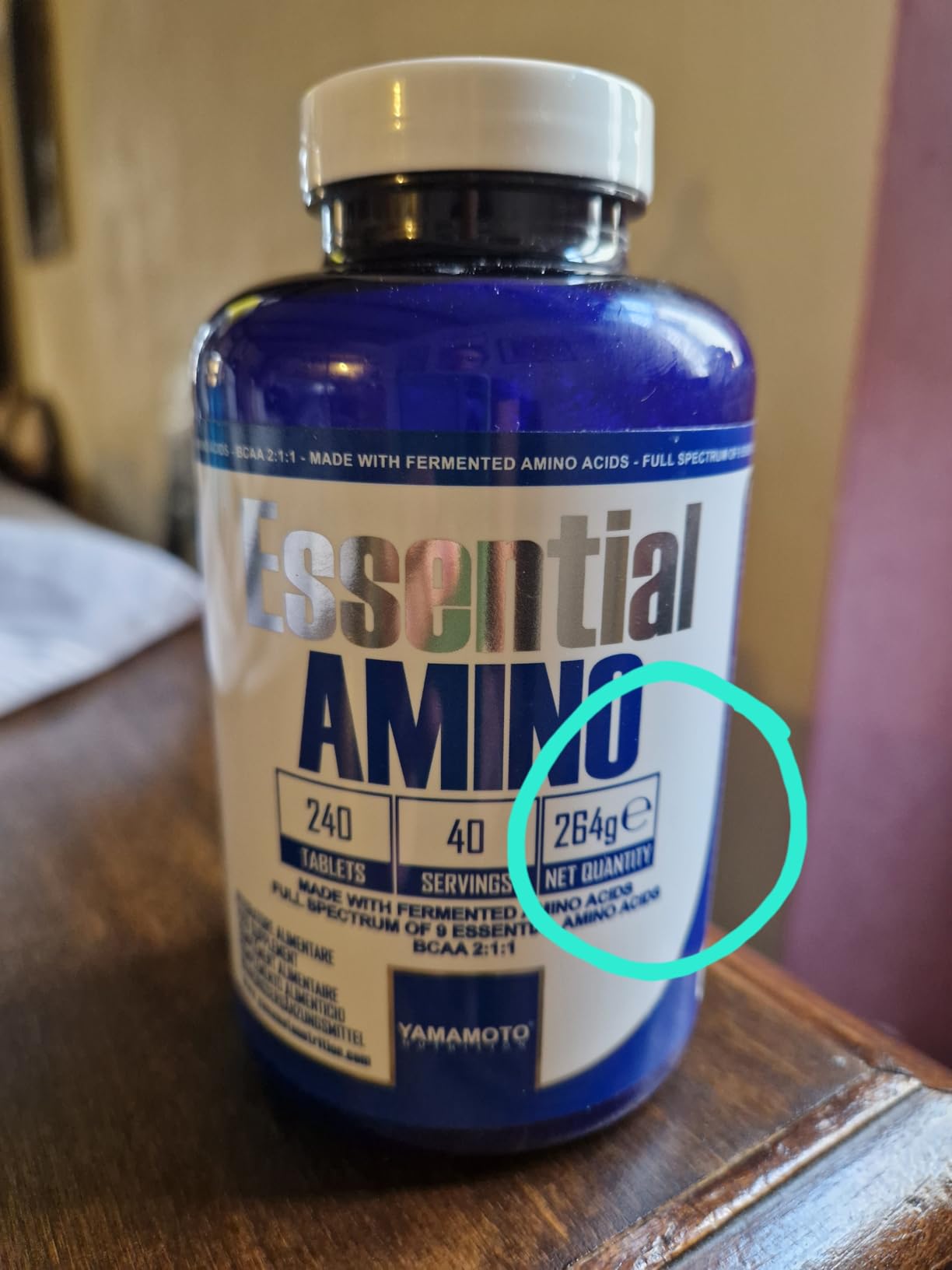 YAMAMOTO Aminoacidi e BCAAs Essential AMINO 2:1:1 compresse 240 non aromatizzate